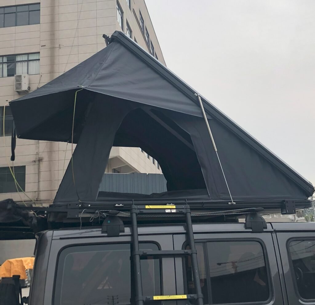 Roof top tent